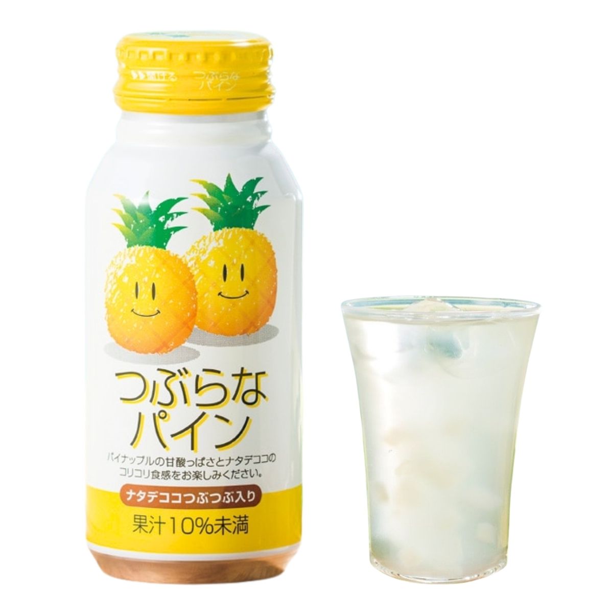 Tsuburana Pine pineapple drink, Japanese fruit beverage with pineapple flavor and nata de coco pieces, served chilled over ice